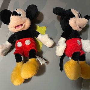 2 small Mickeys